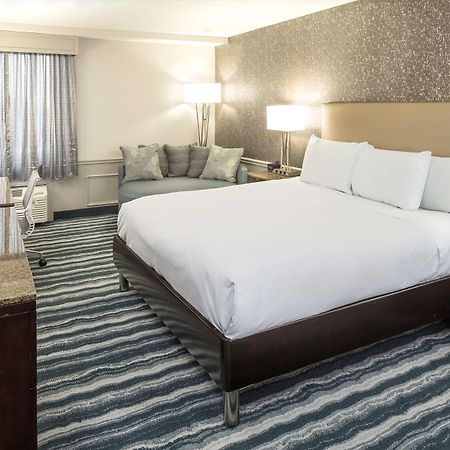 Doubletree By Hilton Hotel Wilmington Zewnętrze zdjęcie