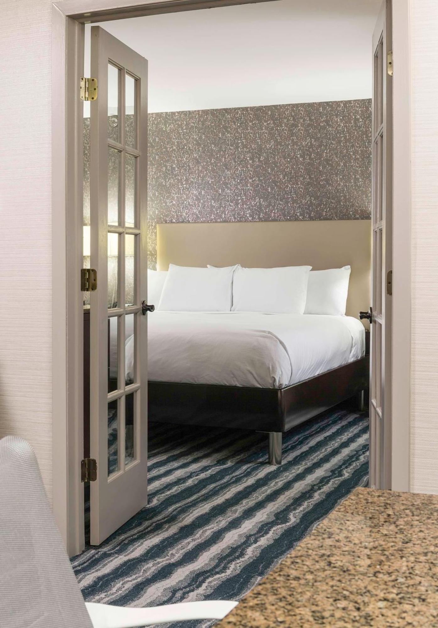 Doubletree By Hilton Hotel Wilmington Zewnętrze zdjęcie